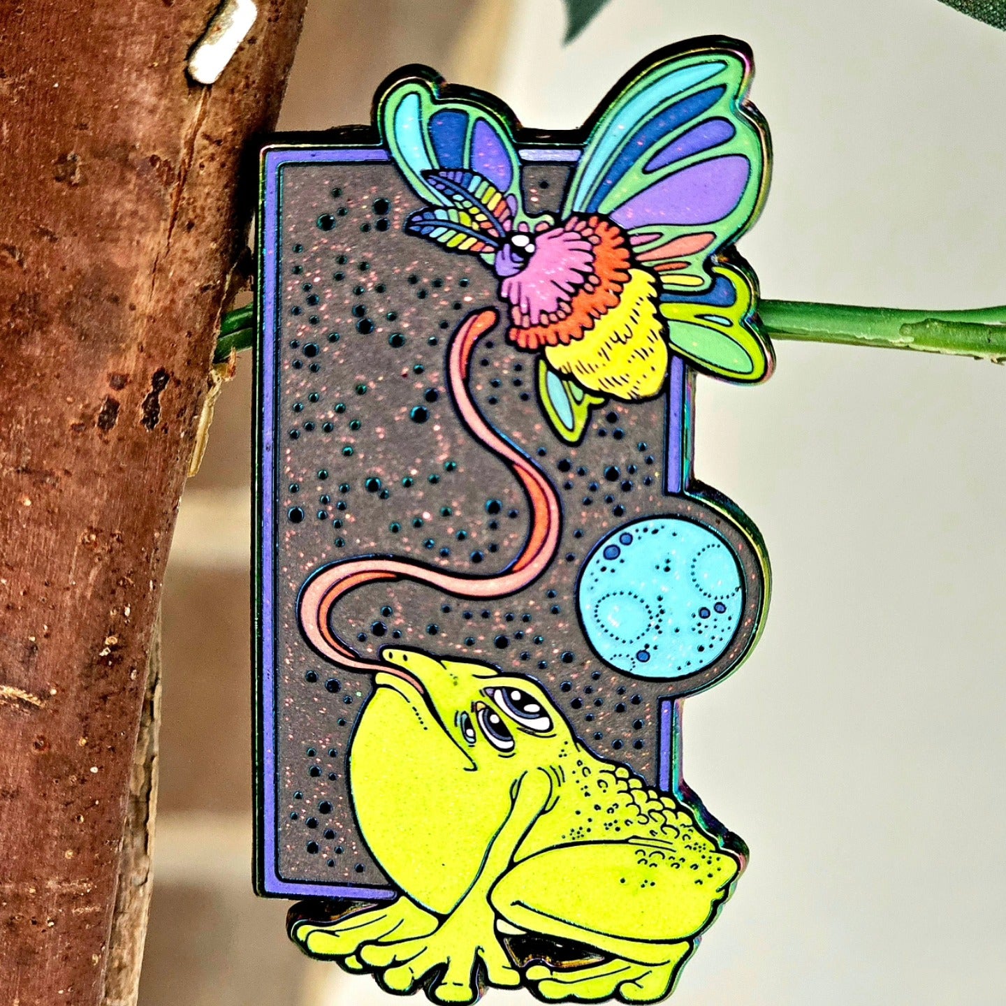 Frog & The Moth - LE30