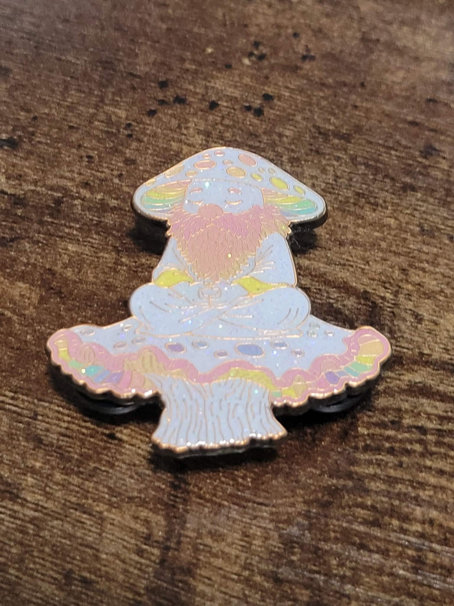 Mushroom Sage Blind Bag Pin (Singles)